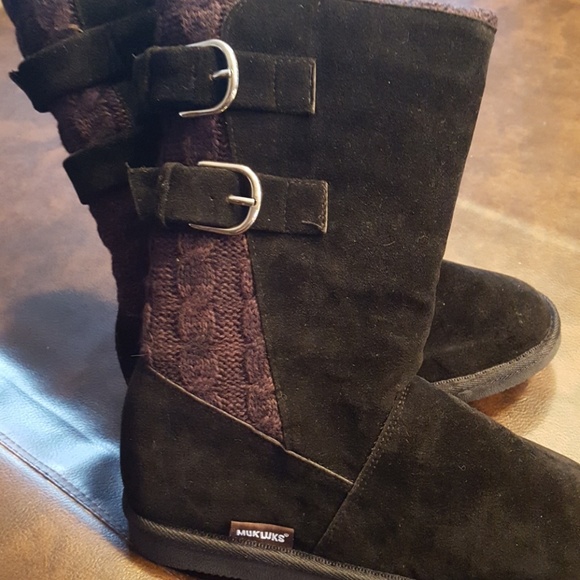 SALE🔴Muk Luks Black Sweater Boot - Picture 4 of 8